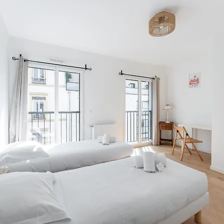 Mdor - Octo Gone Apartament *
