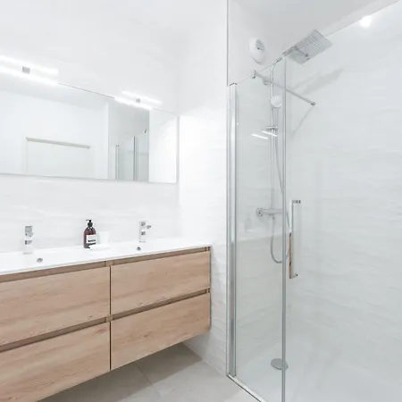 Apartament Mdor - Octo Gone